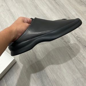 The row town clog black 38 brand new in box